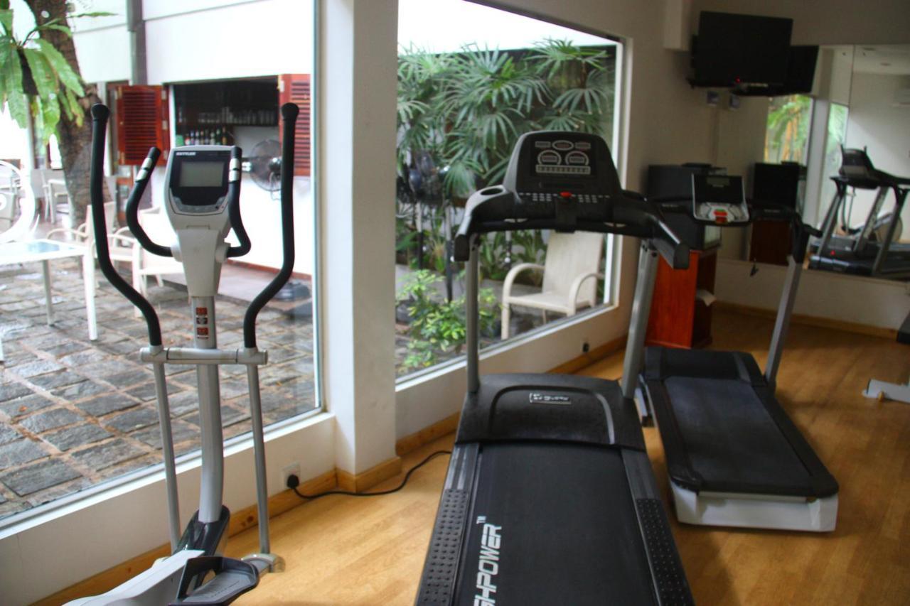 Colombo Court Hotel & Spa Ngoại thất bức ảnh
