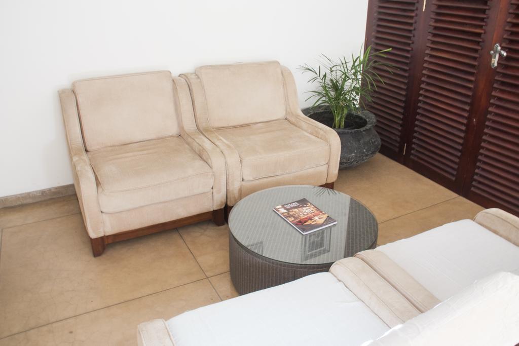 Colombo Court Hotel & Spa Ngoại thất bức ảnh