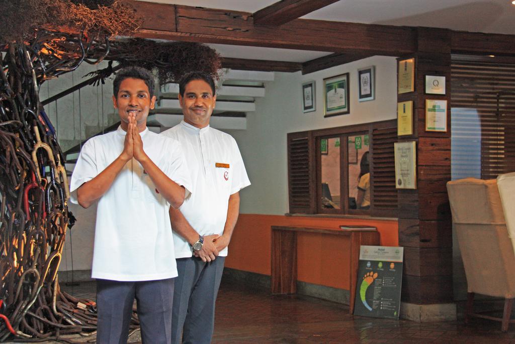 Colombo Court Hotel & Spa Ngoại thất bức ảnh